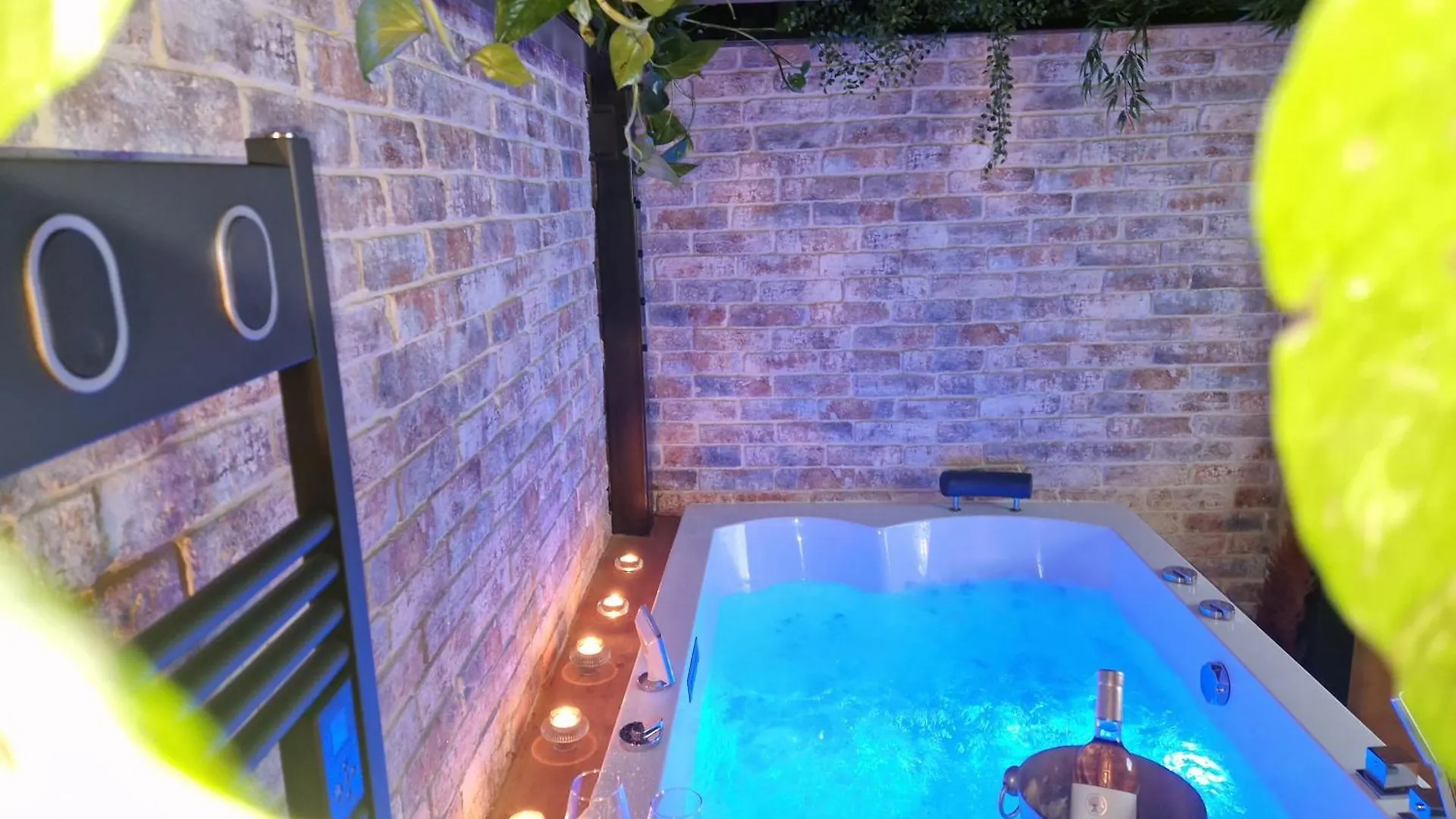 Au Spa De Llea Suite Retro Avignon