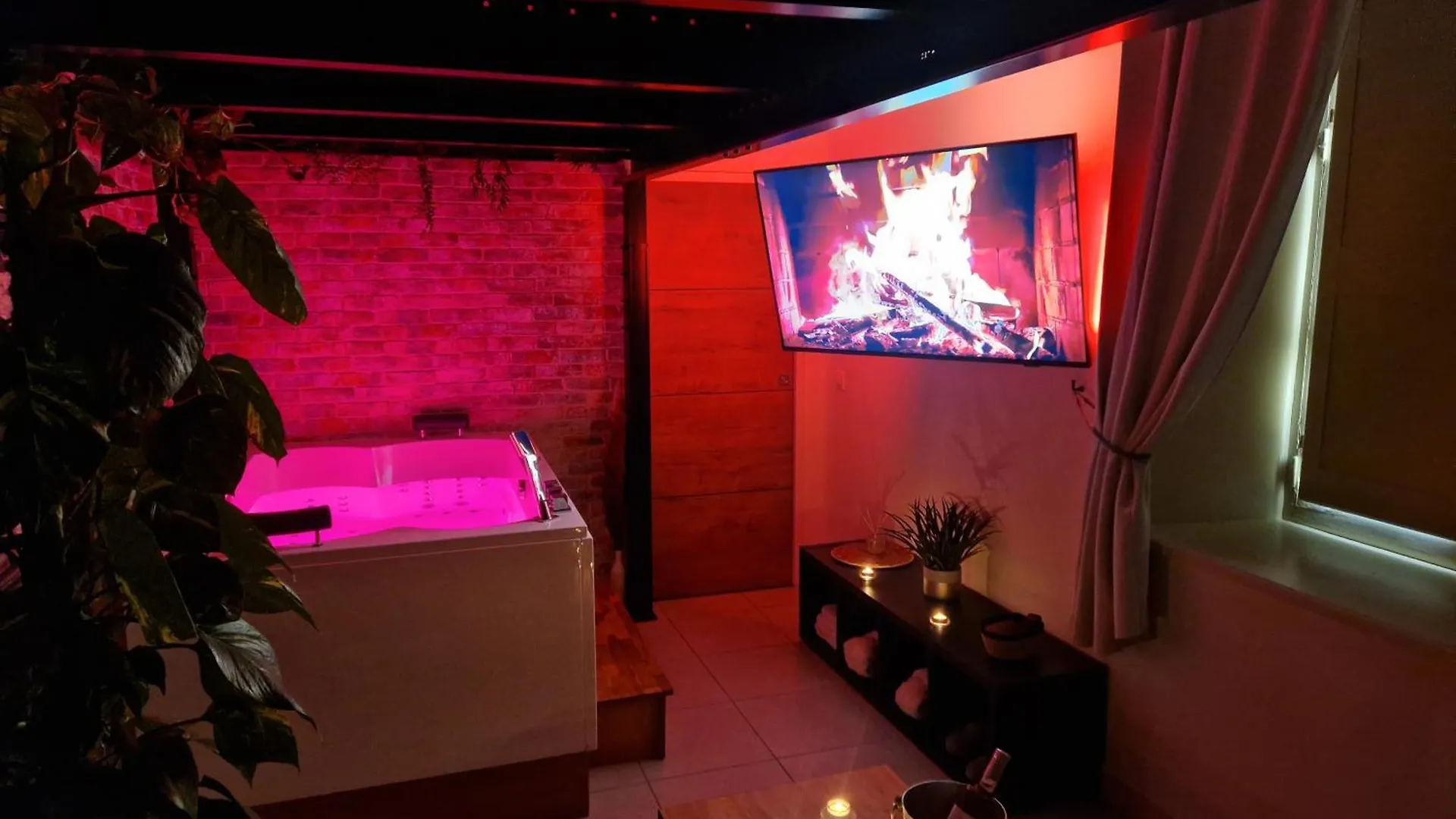 Au Spa De Llea Suite Retro Avignon 0*,  France